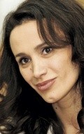 Full Alejandra Fosalba filmography who acted in the TV series Disparejas.