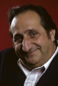 Full Al Molinaro filmography who acted in the TV series Joanie Loves Chachi  (serial 1982-1983).