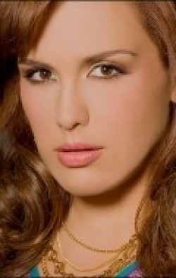 Full Angelica Vale filmography who acted in the TV series Las vias del amor.