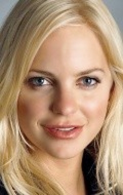 Full Anna Faris filmography who acted in the TV series Mom.