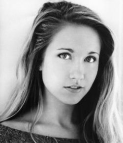 Full Anna Camp filmography who acted in the TV series The Mindy Project.
