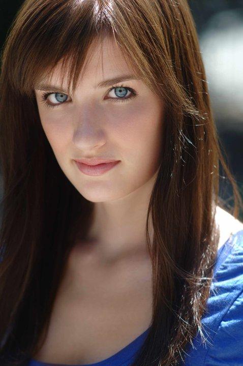 Full Anna Wood filmography who acted in the TV series Reckless.