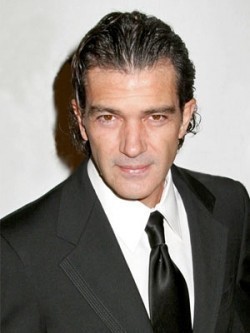 Full Antonio Banderas filmography who acted in the TV series Il giovane Mussolini.