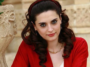 Full Aslihan Gurbuz filmography who acted in the TV series Yahsi cazibe  (serial 2010 - ...).