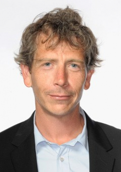 Full Ben Mendelsohn filmography who acted in the TV series Who Do You Think You Are?.