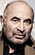 Full Bob Hoskins filmography who acted in the TV series Pennies from Heaven.