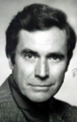 Full Bradford Dillman filmography who acted in the TV series The Delphi Bureau  (serial 1972-1973).