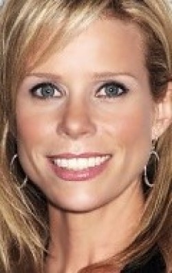 Full Cheryl Hines filmography who acted in the TV series Suburgatory.