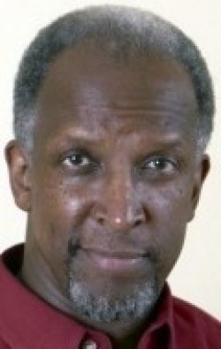 Full Dorian Harewood filmography who acted in the TV series Glitter.