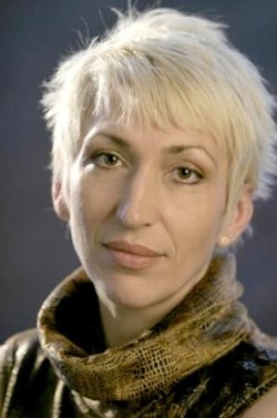 Full Elena Laskavaya filmography who acted in the TV series Poslednyaya minuta.