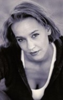 Full Floriane Daniel filmography who acted in the TV series Tiere bis unters Dach  (serial 2009 - ...).