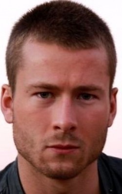 Full Glen Powell filmography who acted in the TV series Scream Queens.