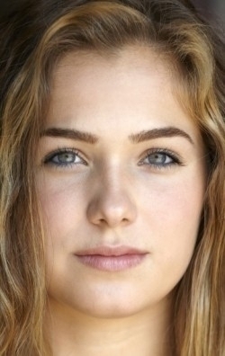 Full Haley Lu Richardson filmography who acted in the TV series Ravenswood.