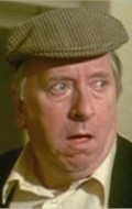 Full Hugh Lloyd filmography who acted in the TV series Hancock's Half Hour  (serial 1956-1960).