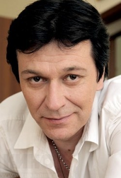 Full Igor Kartashev filmography who acted in the TV series Zona (serial).