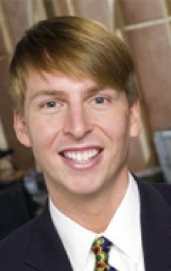 Full Jack McBrayer filmography who acted in the TV series 30 Rock.