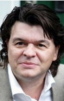 Full Jamie Foreman filmography who acted in the TV series King of the Castle.