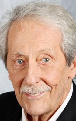 Full Jean Rochefort filmography who acted in the TV series La nuit des Cesars.