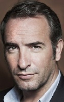 Full Jean Dujardin filmography who acted in the TV series Un gars, une fille.