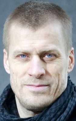 Full Jens Hulten filmography who acted in the TV series Kommissarie Winter.