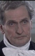 Full Jerome Willis filmography who acted in the TV series Bleak House.