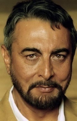 Full Kabir Bedi filmography who acted in the TV series Noi siamo angeli.