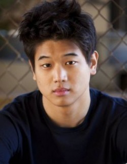 Full Ki Hong Lee filmography who acted in the TV series The Nine Lives of Chloe King.