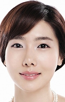 Full Kim Hye Jin filmography who acted in the TV series Dong Yi.