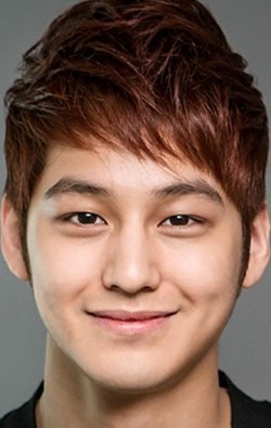 Full Kim Bum filmography who acted in the TV series The Goddess of Fire, Jeongi.