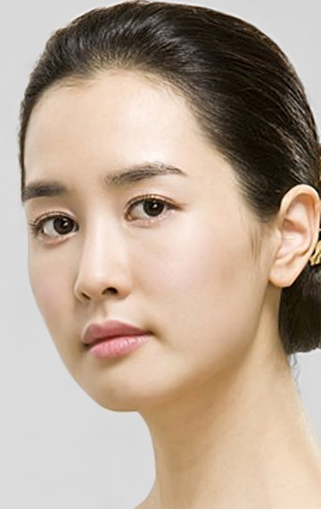 Full Lee Da Hae filmography who acted in the TV series Miss Ripley.