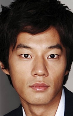 Full Lee Cheon Hee filmography who acted in the TV series The Thousandth Man.