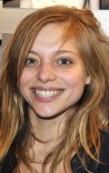 Full Lizzie Brochere filmography who acted in the TV series Le roi, l'écureuil et la couleuvre.