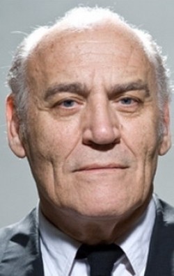 Full Manuel de Blas filmography who acted in the TV series Los dias de gloria.