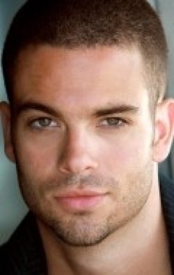Full Mark Salling filmography who acted in the TV series Glee.