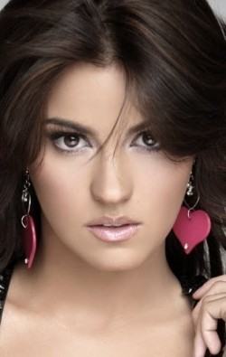 Full Maite Perroni Beoriegui filmography who acted in the TV series Triunfo del amor.