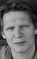 Full Morten Lutzhoft filmography who acted in the TV series Ornen: En krimi-odysse  (serial 2004-2006).