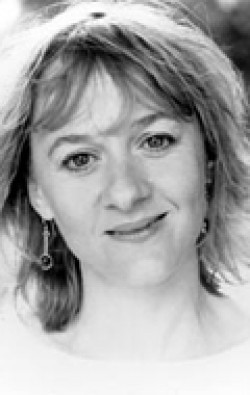 Full Niamh Cusack filmography who acted in the TV series Always and Everyone  (serial 1999-2002).