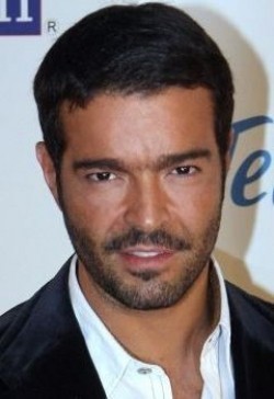 Full Pablo Montero filmography who acted in the TV series Fuego en la sangre.
