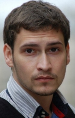 Full Pavel Goncharov filmography who acted in the TV series Jena ofitsera (serial).
