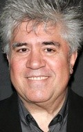 Full Pedro Almodovar filmography who acted in the TV series 25 fotogramas.