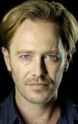 Full Peter Outerbridge filmography who acted in the TV series The Murdoch Mysteries.