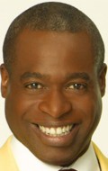 Full Phill Lewis filmography who acted in the TV series The Wayans Bros..