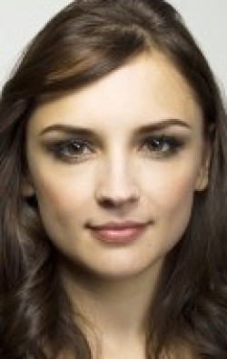 Full Rachael Leigh Cook filmography who acted in the TV series Perception.