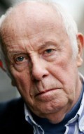 Full Richard Wilson filmography who acted in the TV series In the Red.