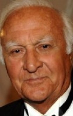 Full Robert Loggia filmography who acted in the TV series Favorite Son  (mini-serial).