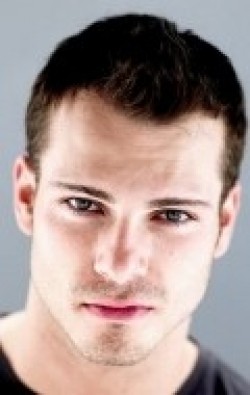 Full Shawn Roberts filmography who acted in the TV series Emily of New Moon.