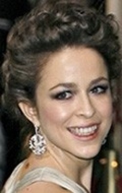 Full Silvia Abascal filmography who acted in the TV series Piratas.