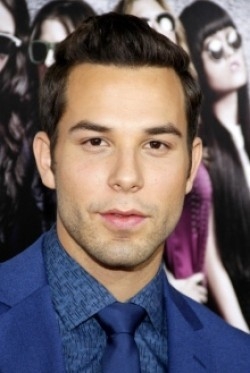 Full Skylar Astin filmography who acted in the TV series Ground Floor.
