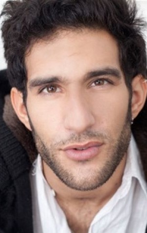 Full Slimane Yefsah filmography who acted in the TV series L'Attaque.