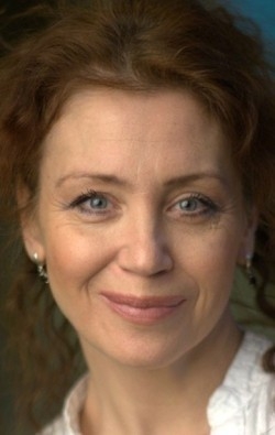 Full Svetlana Pismichenko filmography who acted in the TV series Starsheklassniki (serial 2006 - 2010).